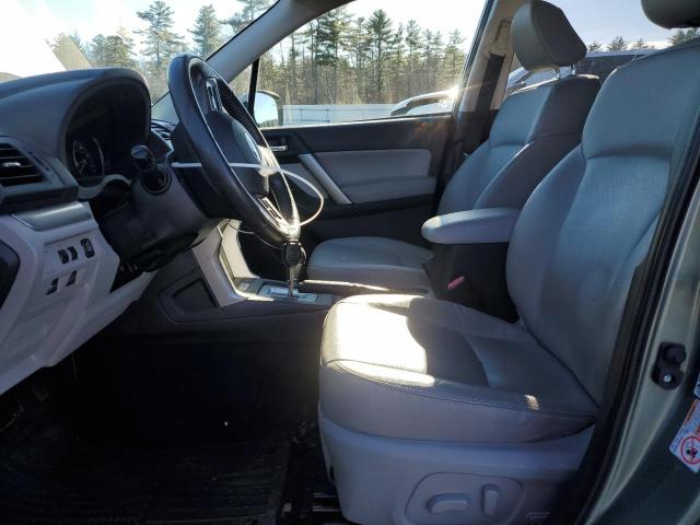  SUBARU FORESTER 2014 Зеленый