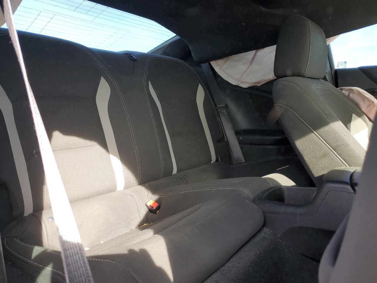 2018 Chevrolet Camaro - Image 10