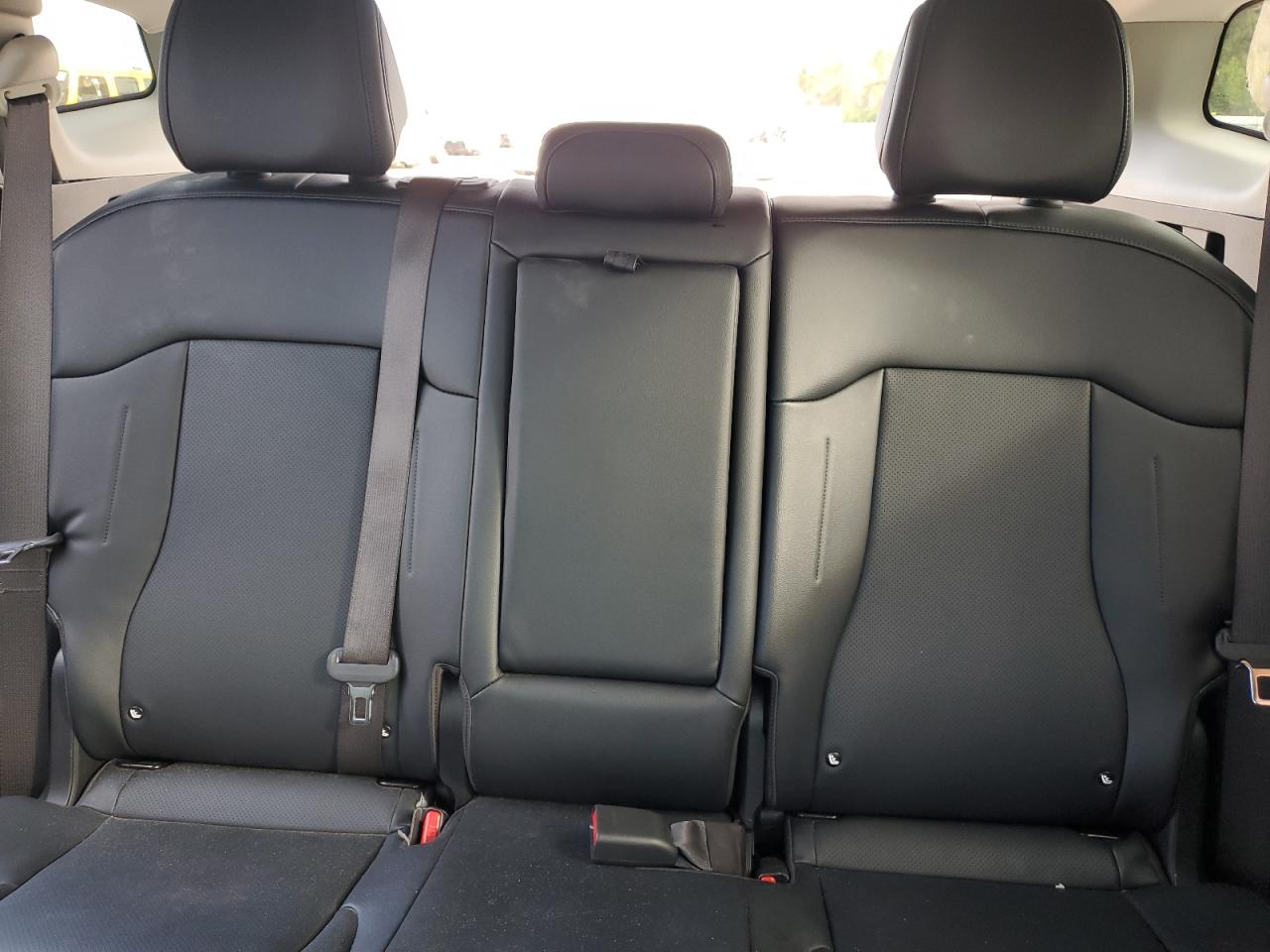 2023 Kia Sportage - Image 10