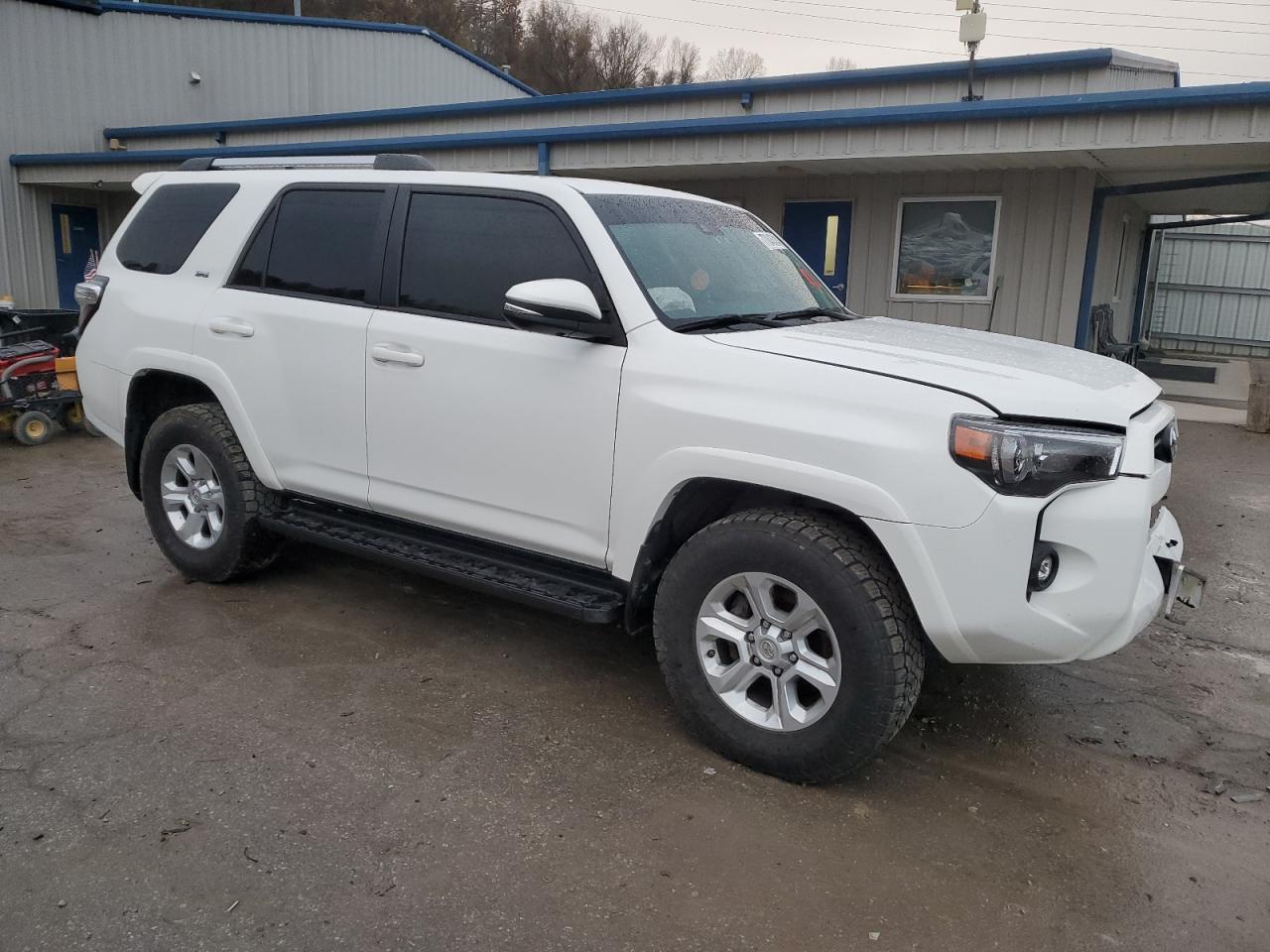 2021 Toyota 4Runner - Image 4