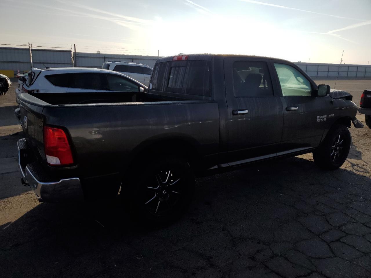 2017 RAM 1500 - Image 3