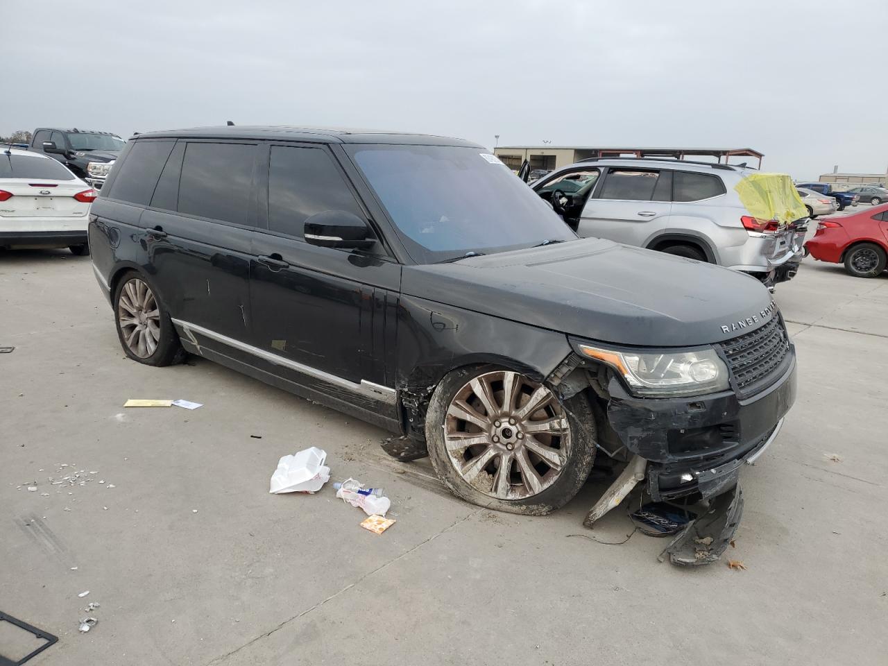 2016 Land Rover Range Rover - Image 4