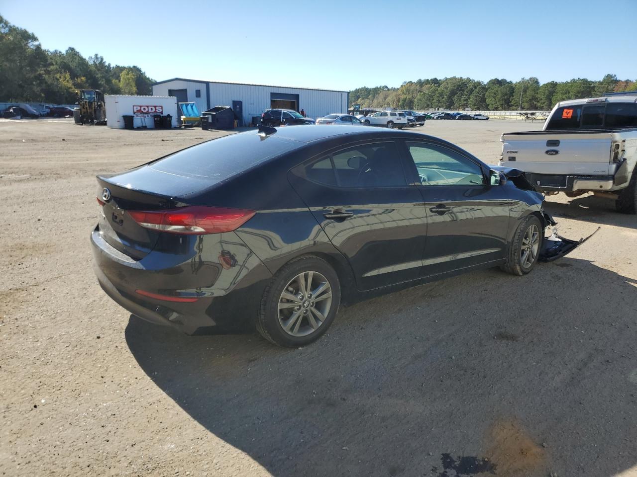 VIN 5NPD84LFXJH296019 2018 HYUNDAI ELANTRA no.3