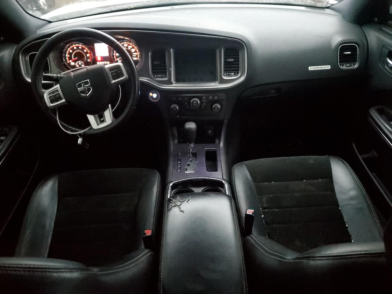 2011 Dodge Charger - Image 8
