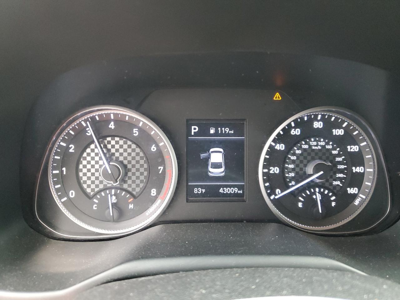 2020 Hyundai Elantra - Image 9