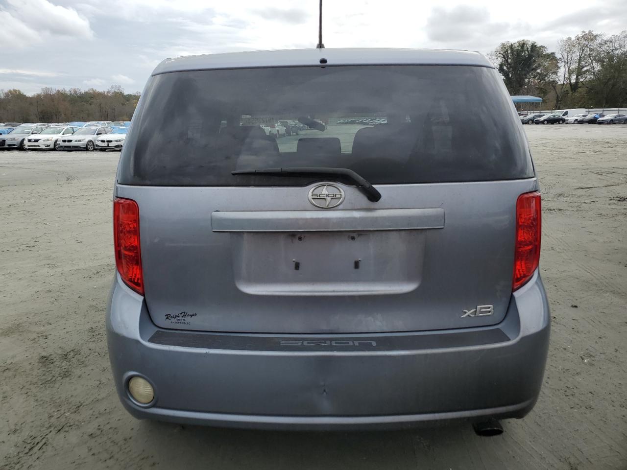 2009 Scion xB - Image 6