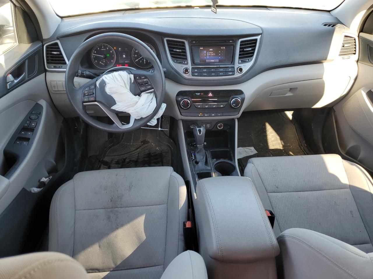 2017 Hyundai Tucson - Image 8