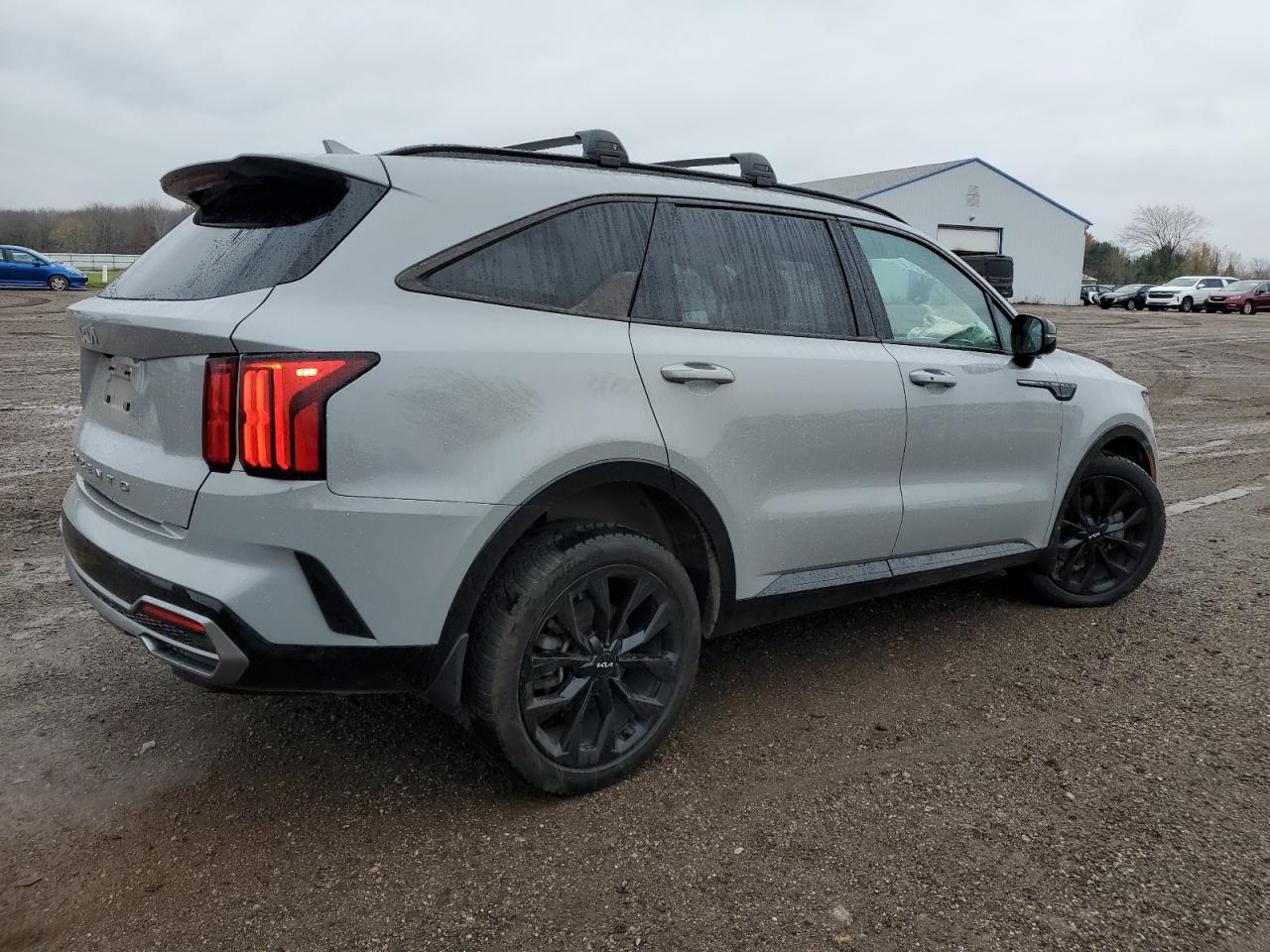 2022 Kia Sorento - Image 3