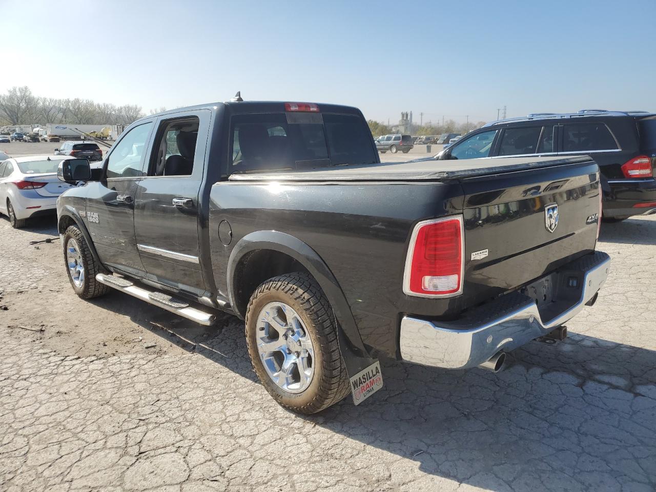 VIN 1C6RR7NT5FS663190 2015 RAM 1500 no.2