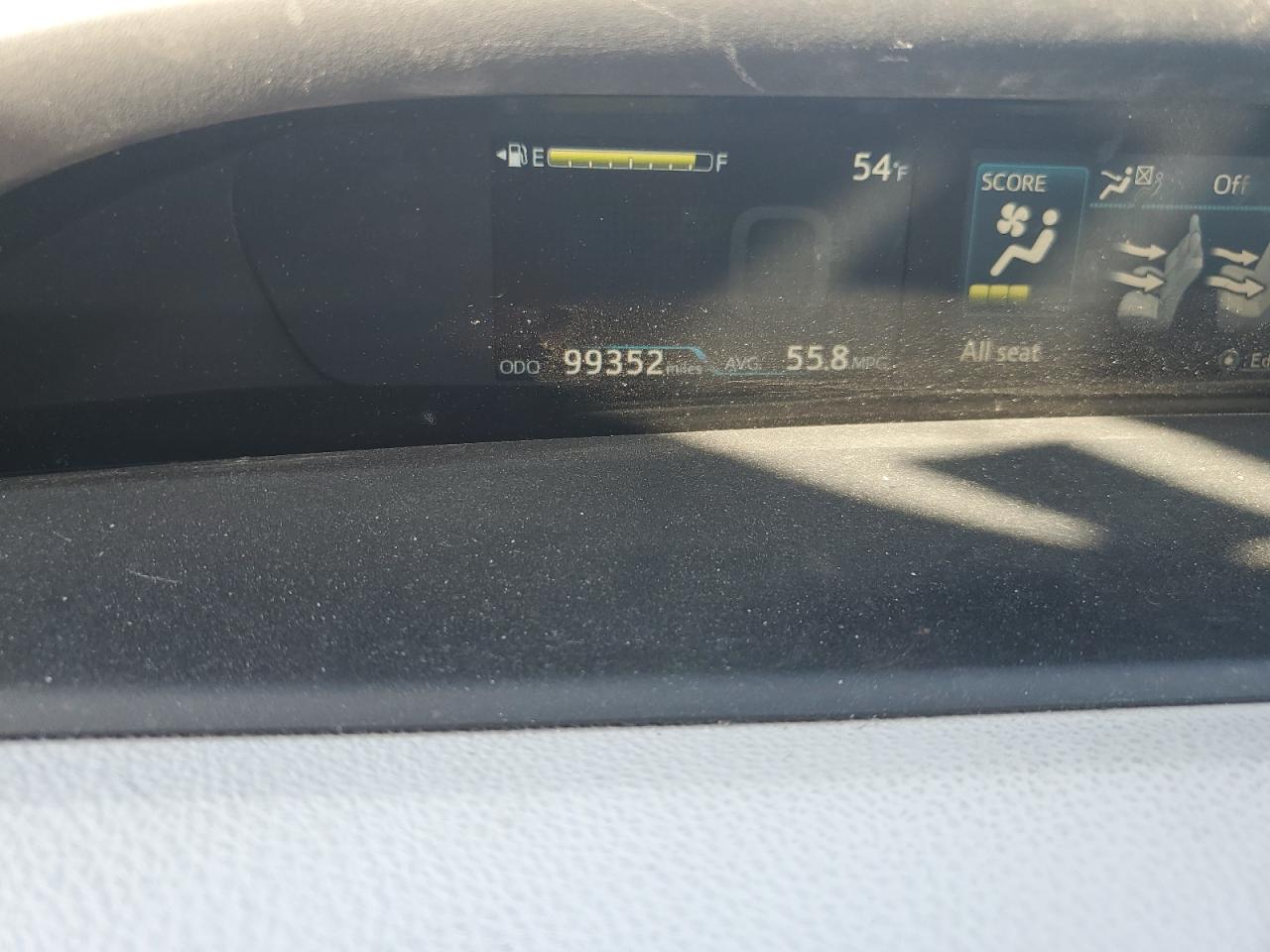 2019 Toyota Prius - Image 9