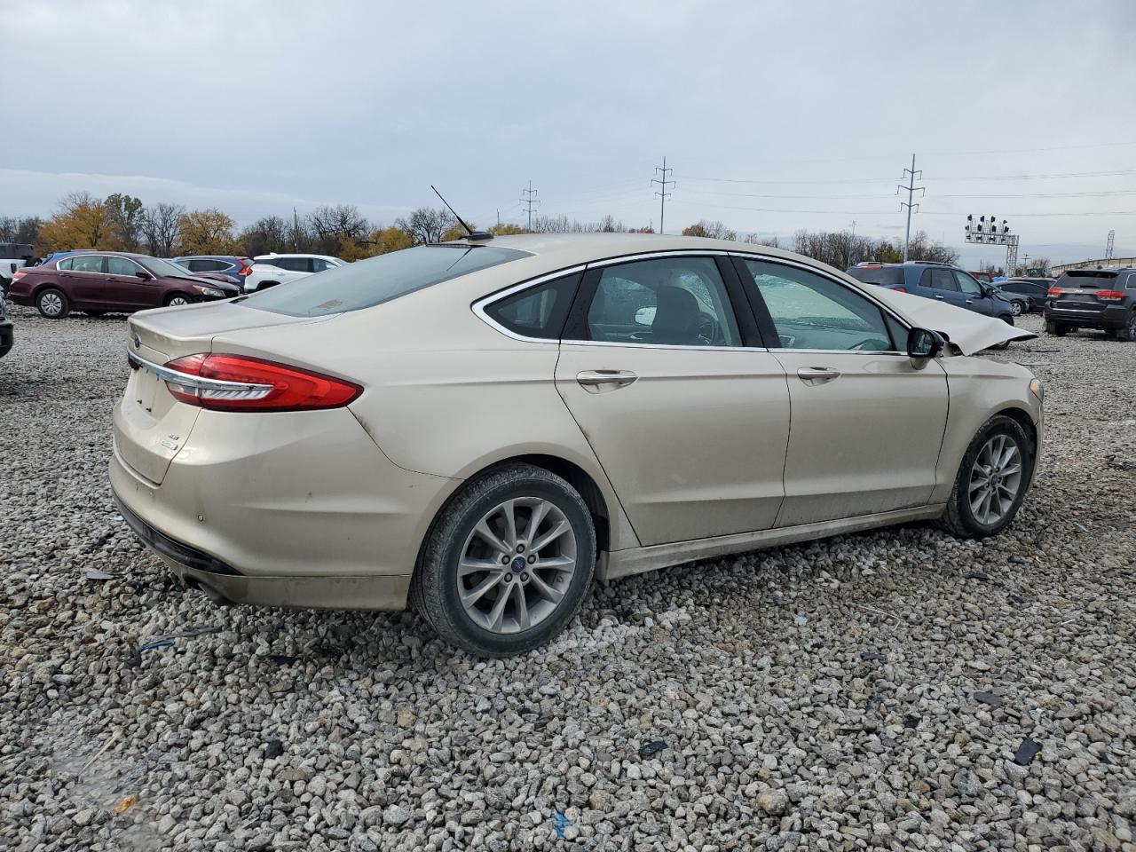 VIN 3FA6P0HD8HR310881 2017 FORD FUSION no.3