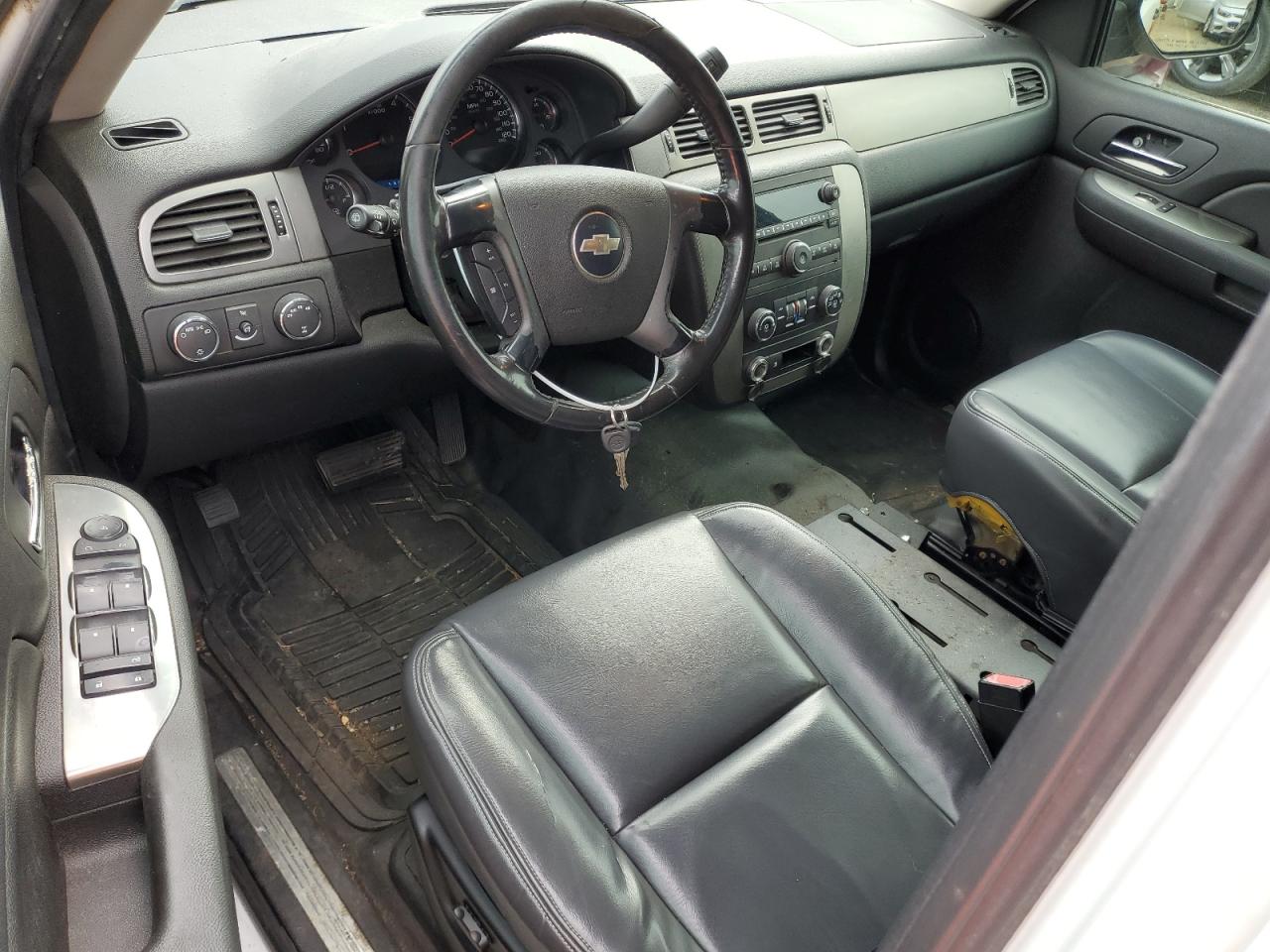 2007 Chevrolet Tahoe - Image 8