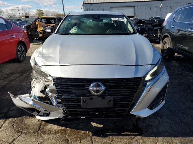 NISSAN ALTIMA 2024 Silver