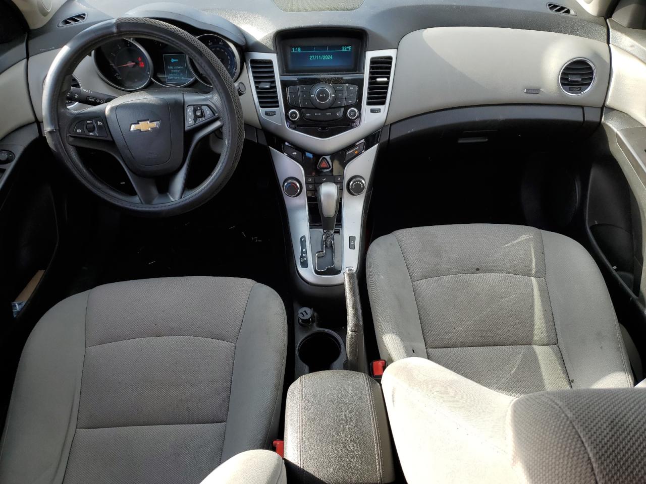 2016 Chevrolet Cruze - Image 8