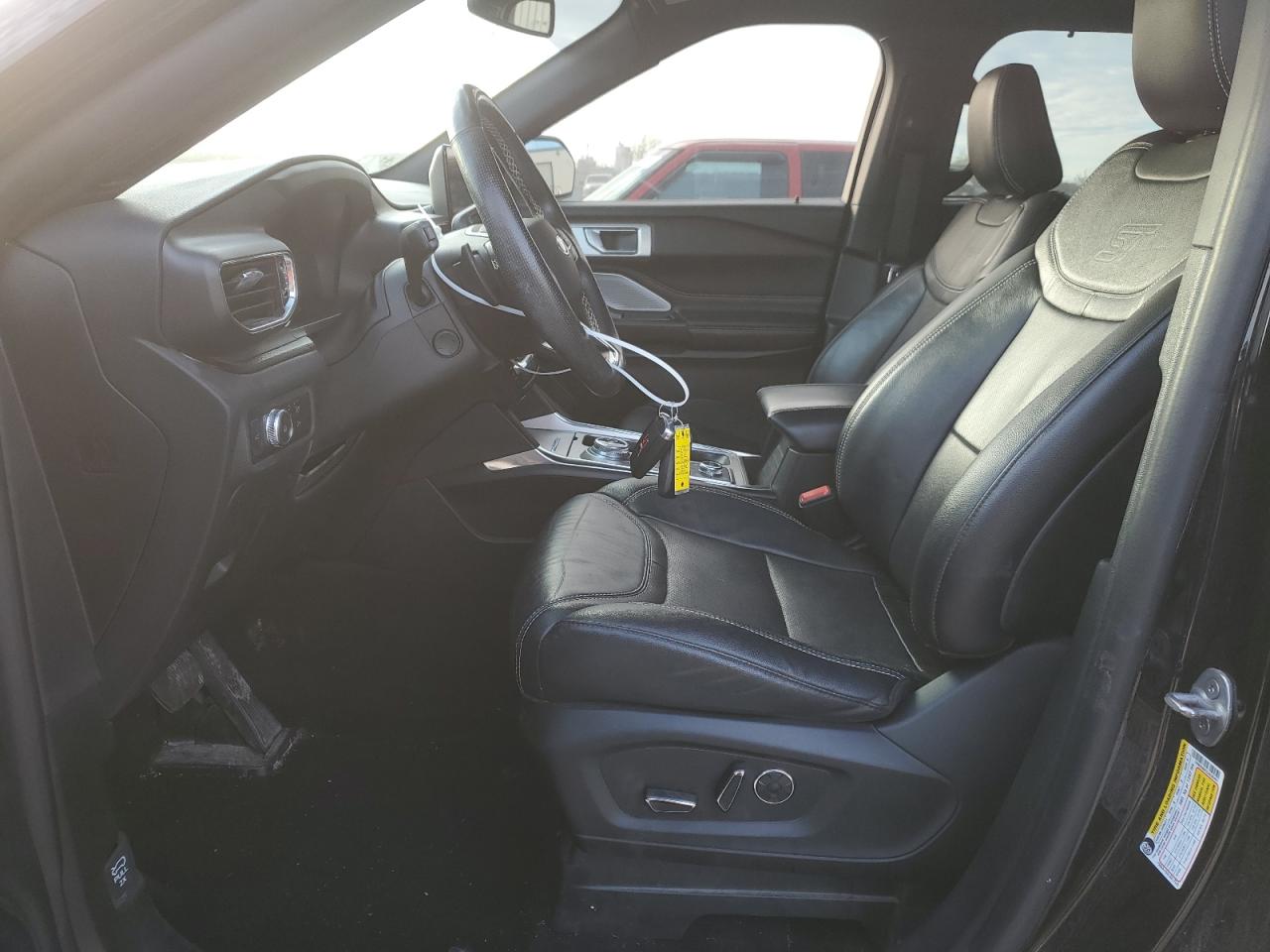 2020 Ford Explorer - Image 7