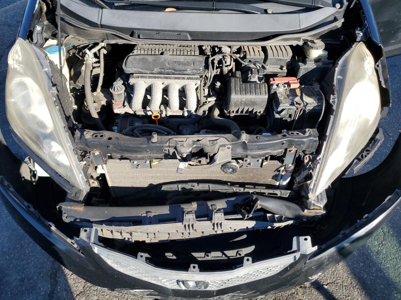 2009 Honda Fit - Image 11