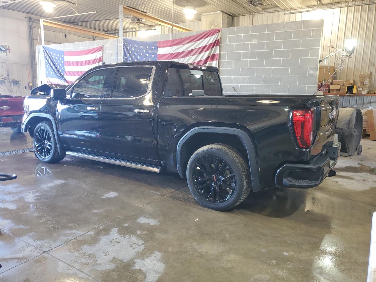 2020 GMC Sierra - Image 2
