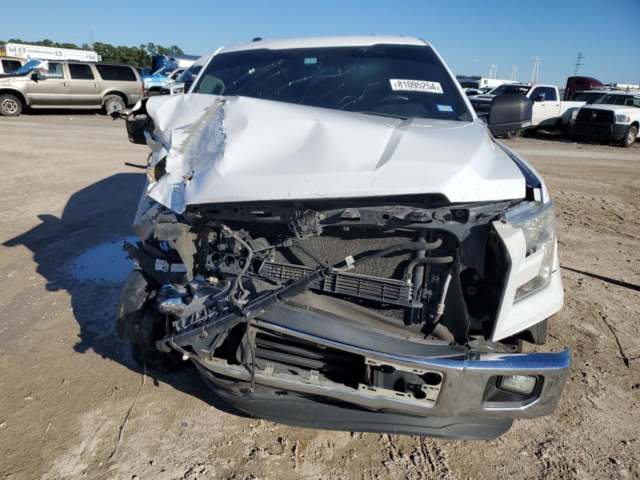 2016 Ford F-150 - Image 5