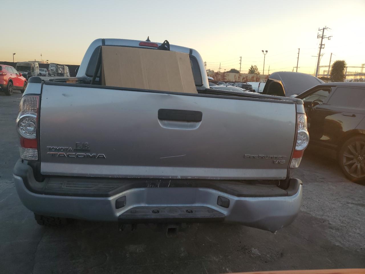 2015 Toyota Tacoma - Image 6