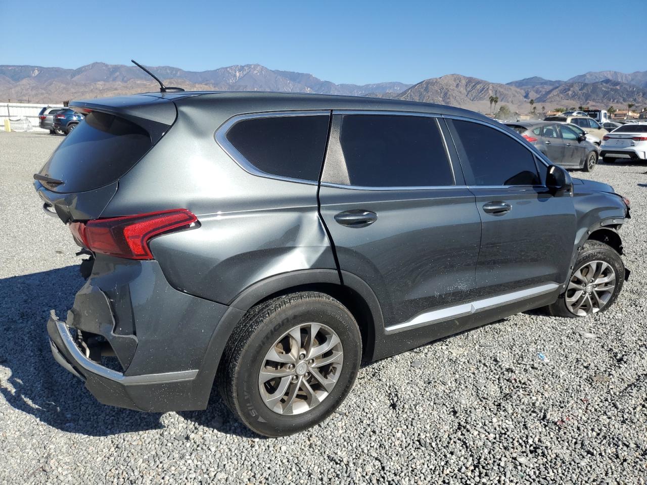 2020 Hyundai Santa Fe - Image 3