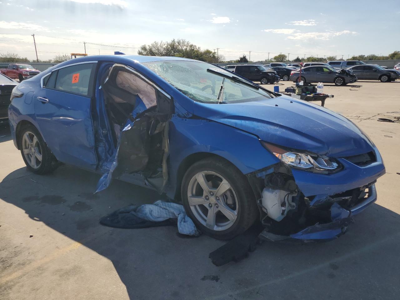 2018 Chevrolet Volt - Image 4