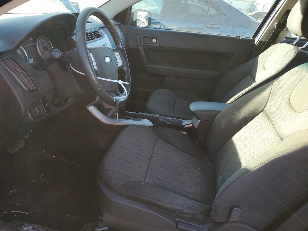 2008 Ford Focus - Image 7
