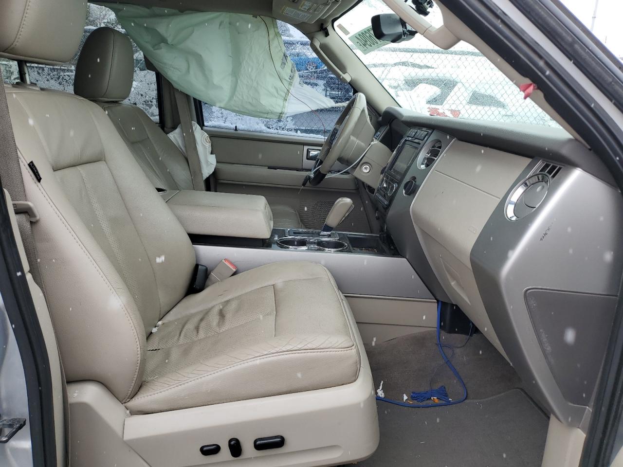 2013 Ford Expedition - Image 7