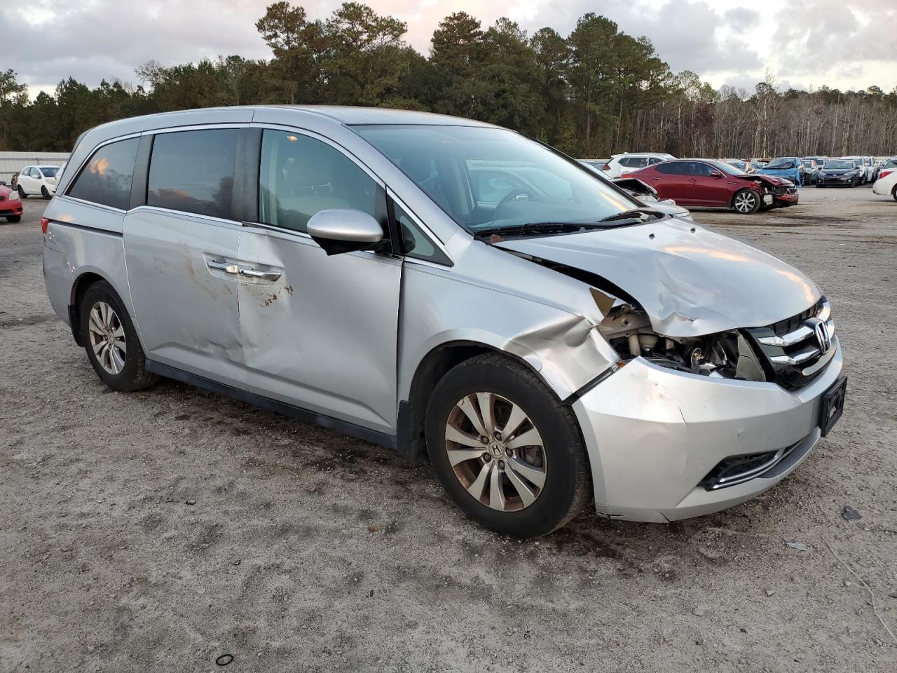 2014 Honda Odyssey - Image 4
