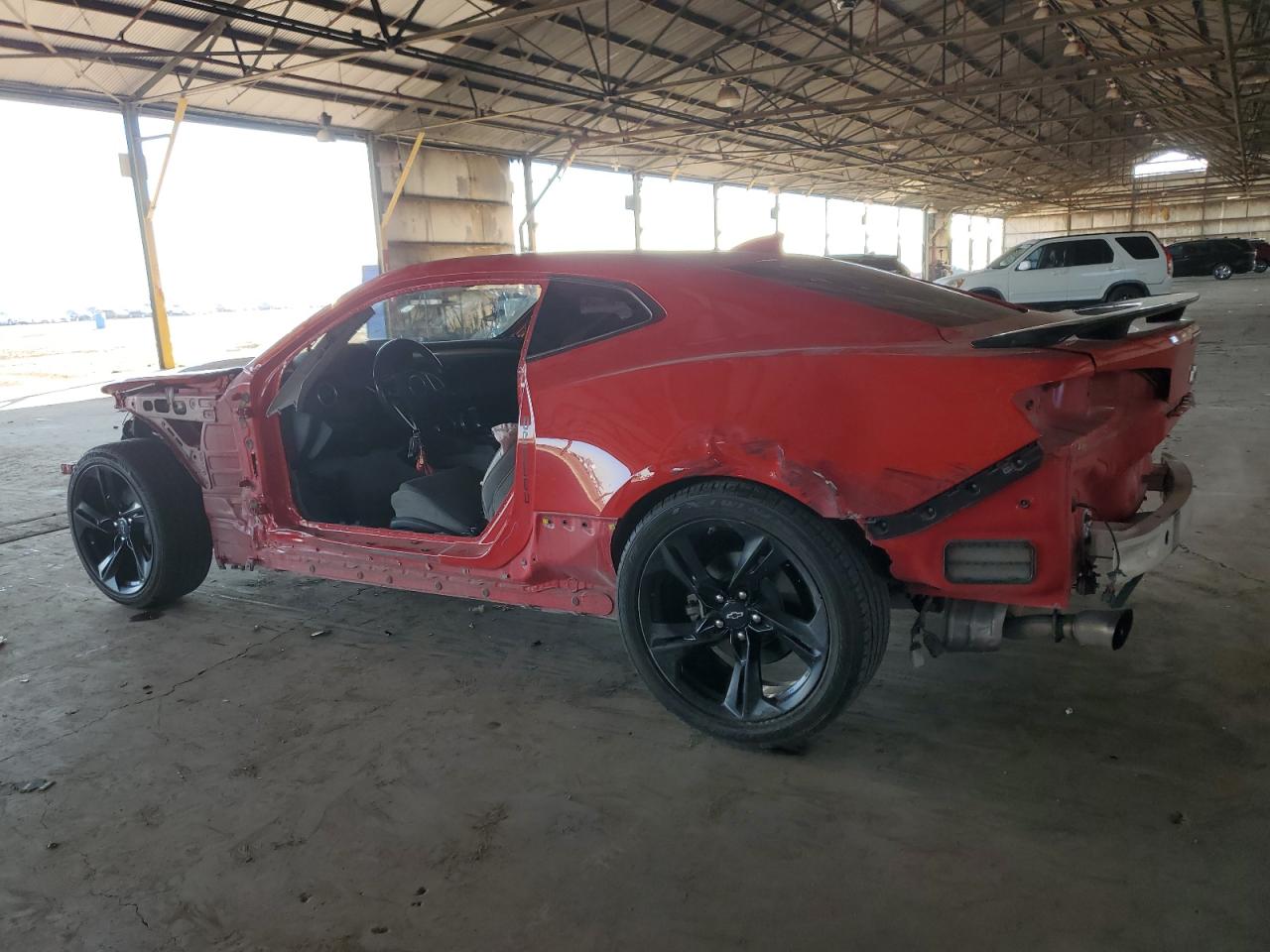 2020 Chevrolet Camaro - Image 2