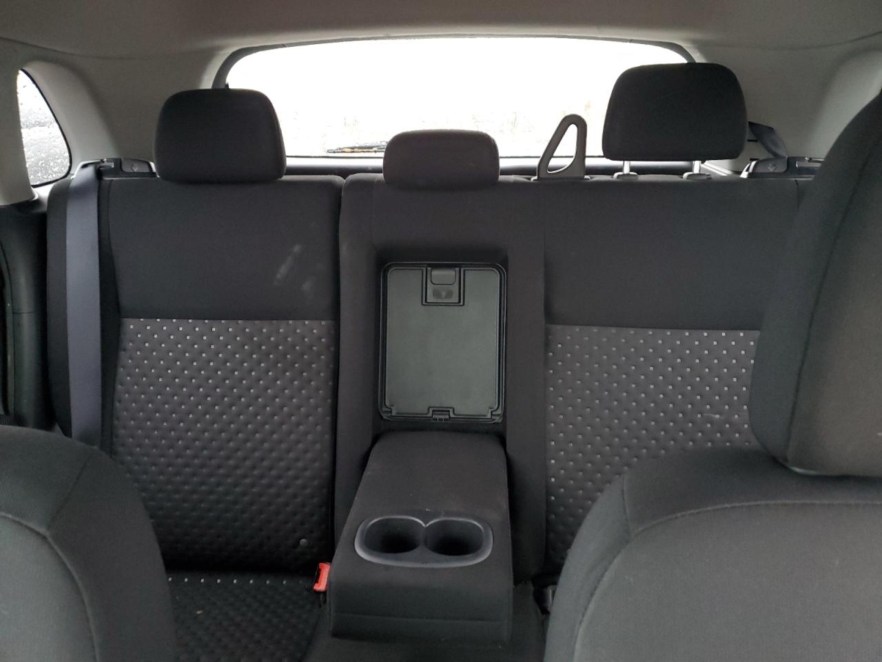 2011 Mitsubishi Outlander - Image 10