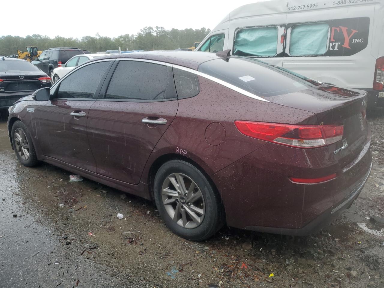 2020 Kia Optima - Image 2