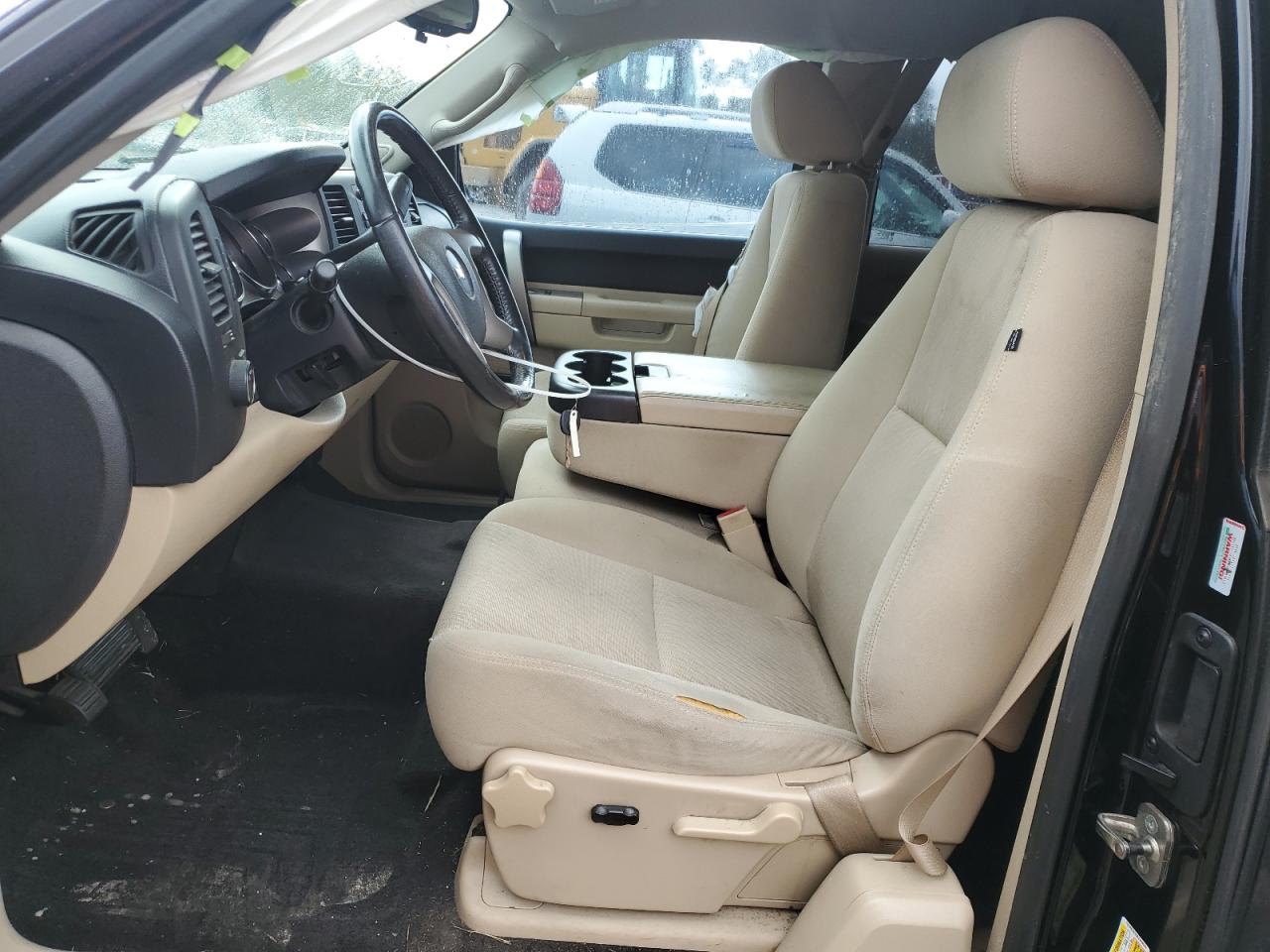 2011 Chevrolet Silverado - Image 7