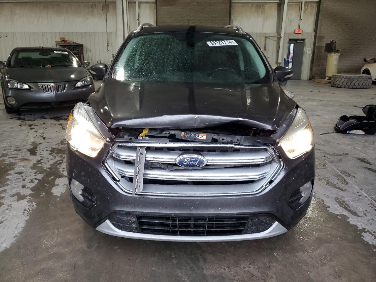 VIN 1FMCU0J94HUD09078 2017 FORD ESCAPE no.5