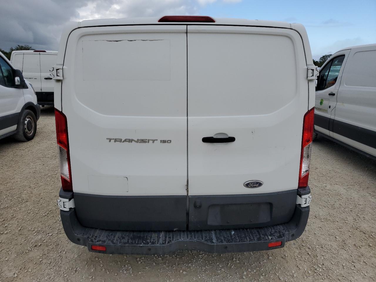 2017 Ford Transit - Image 6