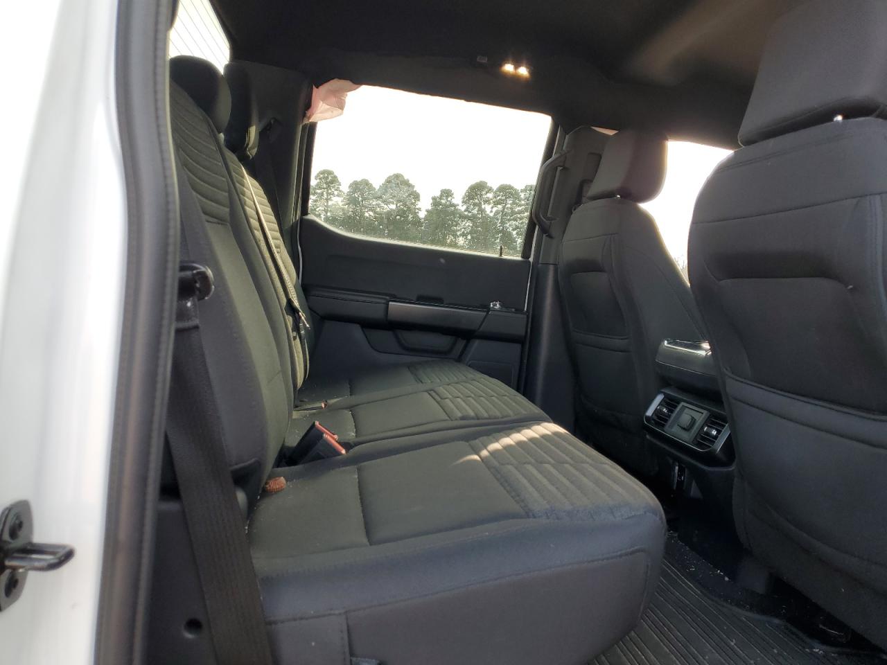 2023 Ford F-150 - Image 10