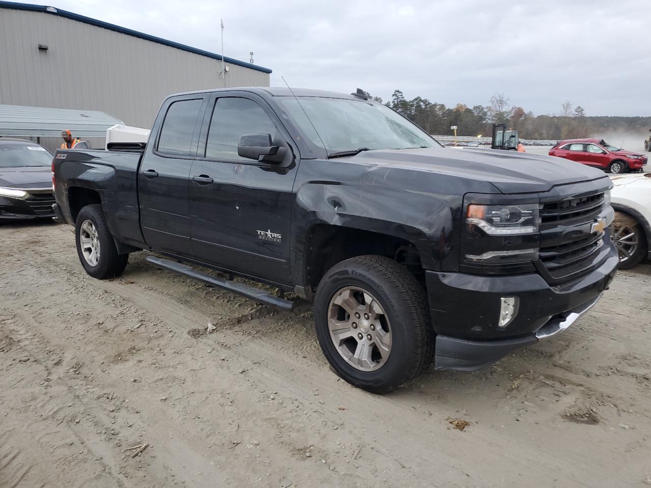 2017 Chevrolet Silverado - Image 4