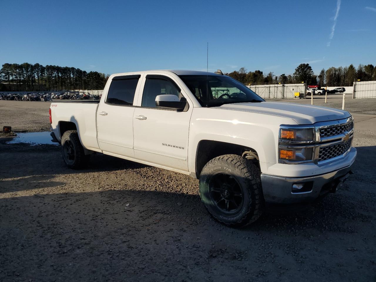 VIN 3GCUKREC7FG183890 2015 CHEVROLET ALL Models no.4