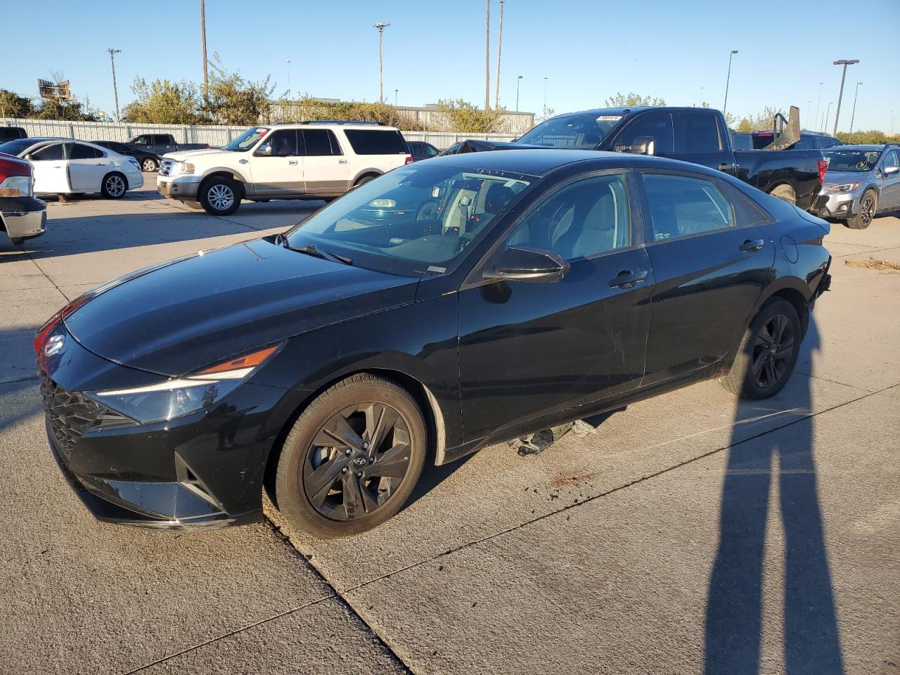 2021 Hyundai Elantra - Image 1