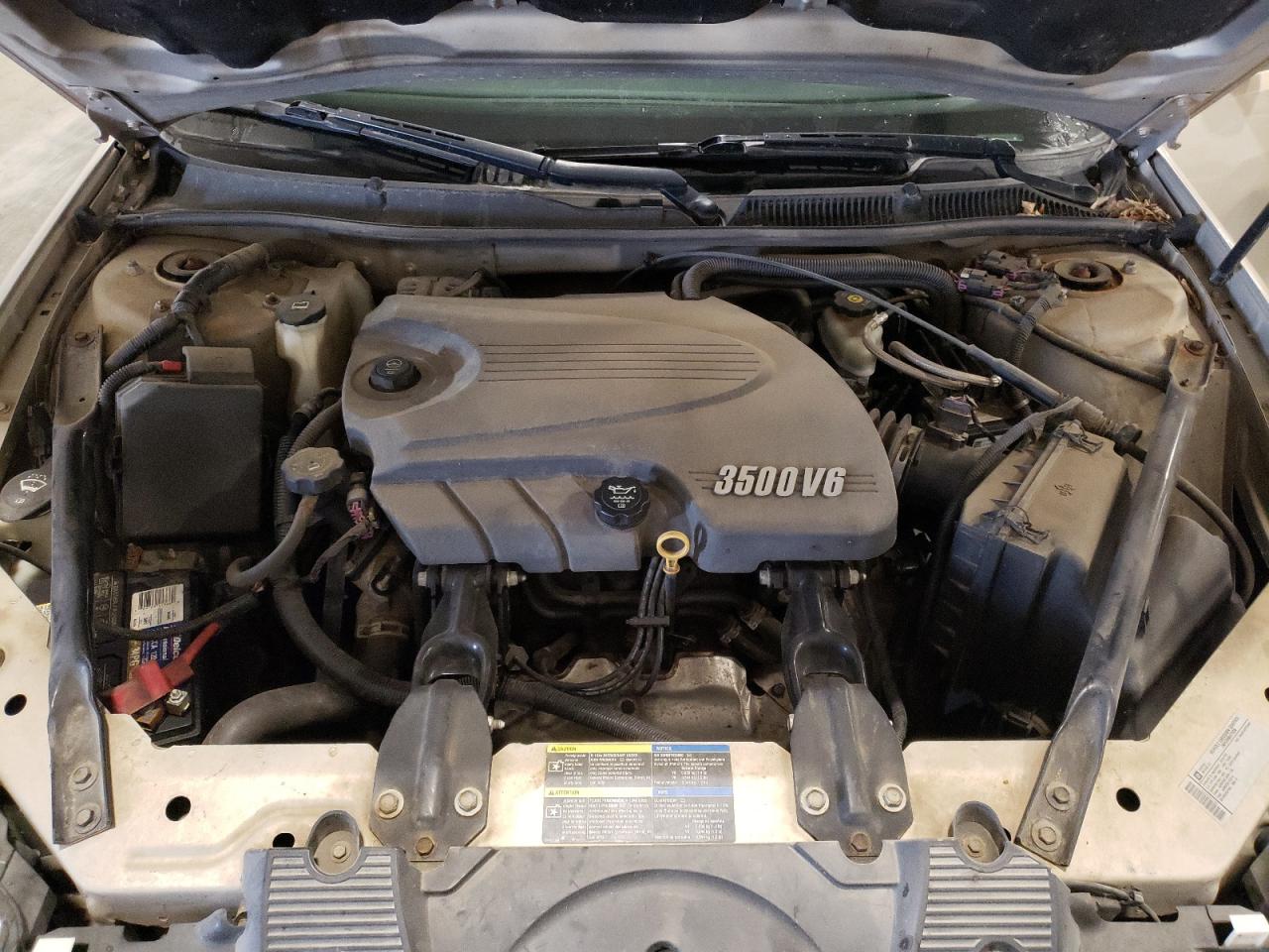 2010 Chevrolet Impala - Image 11