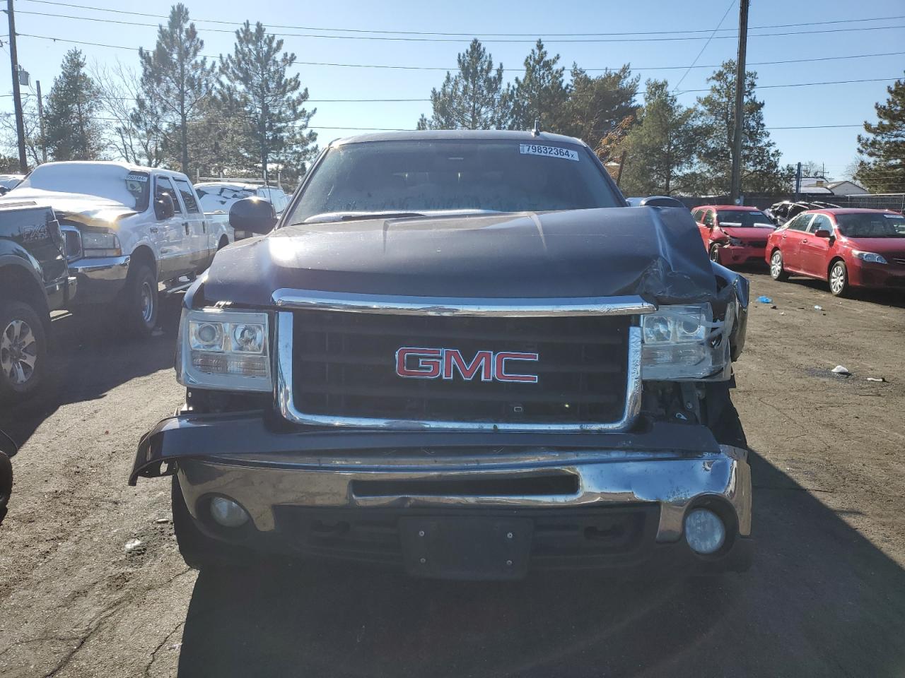 2011 GMC Sierra - Image 5