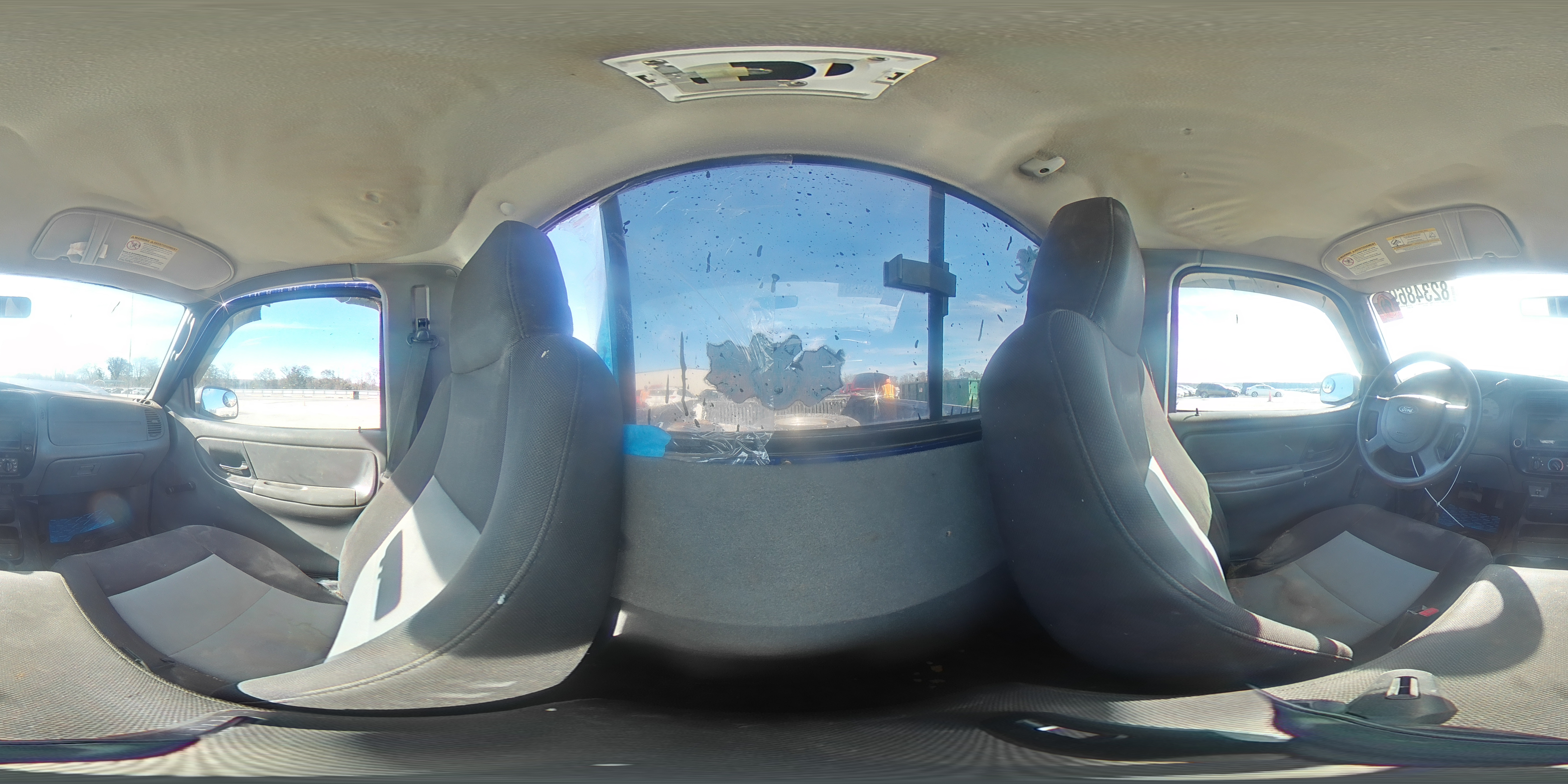 2005 Ford Ranger - Image 13