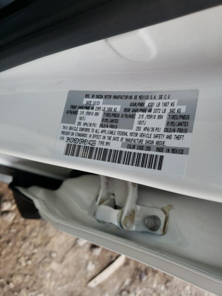 2024 Mazda CX-30 - Image 12