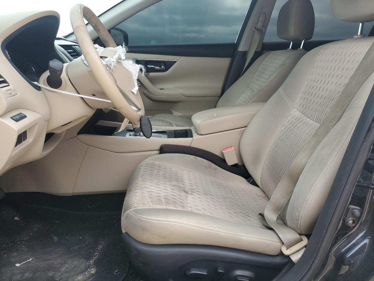 2016 Nissan Altima - Image 7