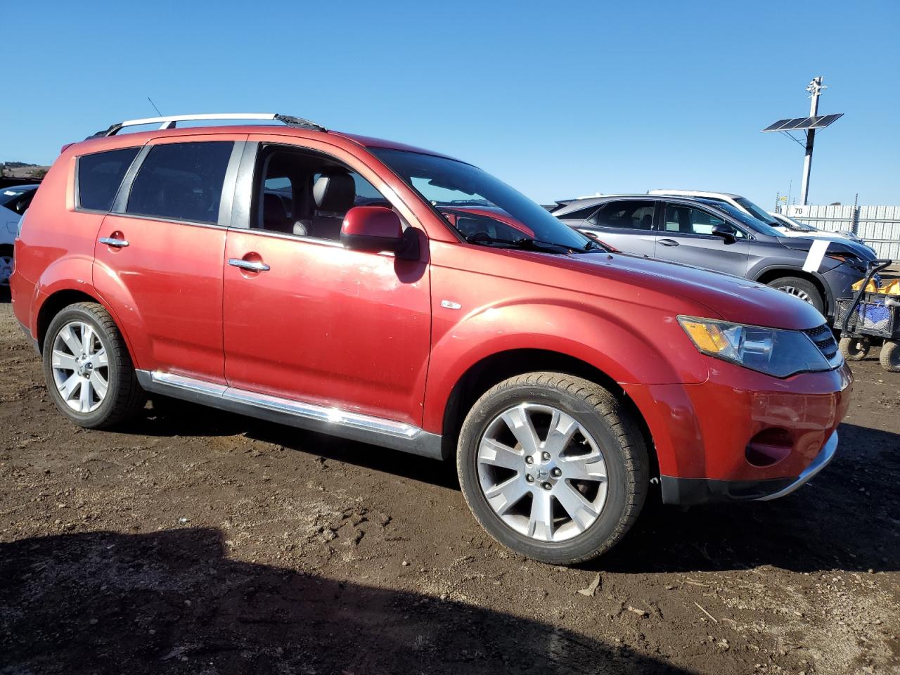2008 Mitsubishi Outlander - Image 4