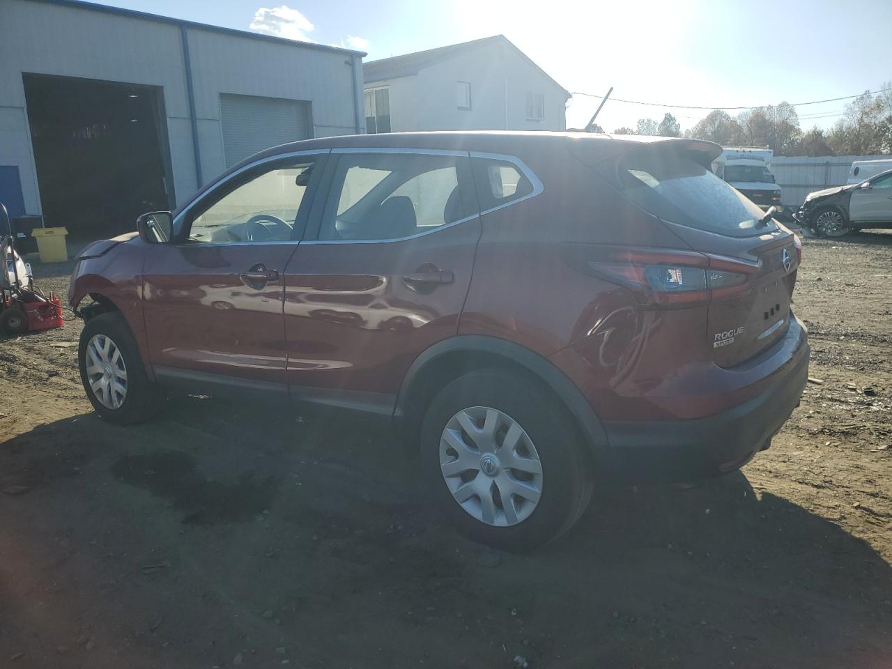 2020 Nissan Rogue - Image 2