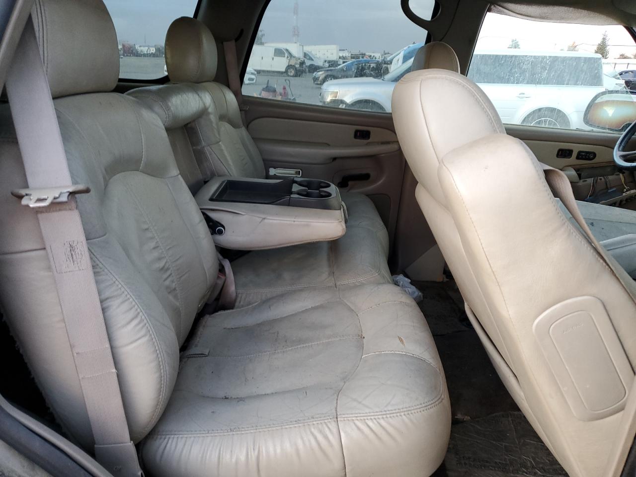 2002 Chevrolet Tahoe K1500 VIN: 1GNEK13T62R298426 Lot: 82715904