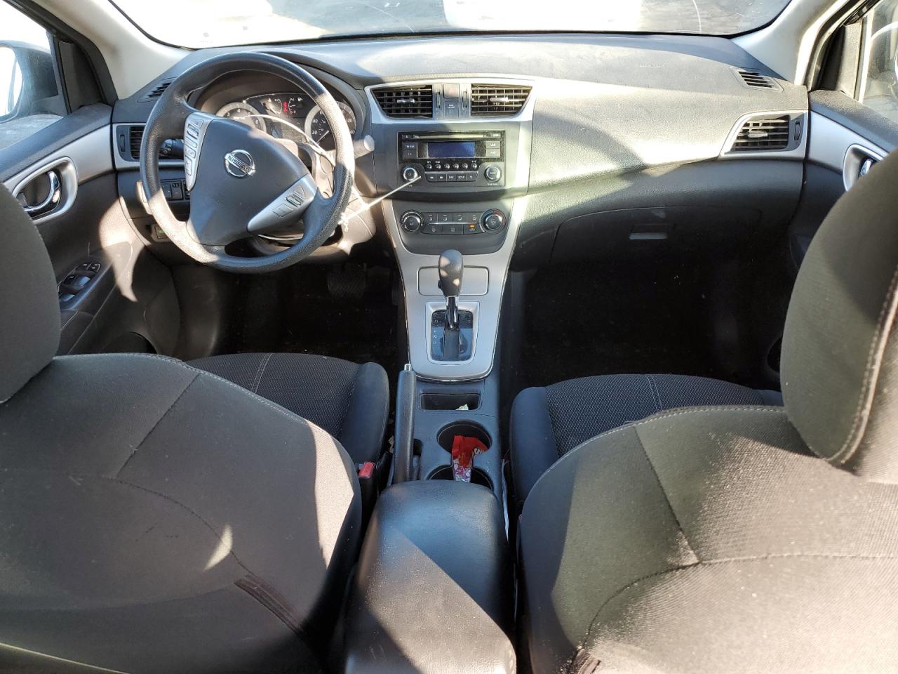 2015 Nissan Sentra - Image 8