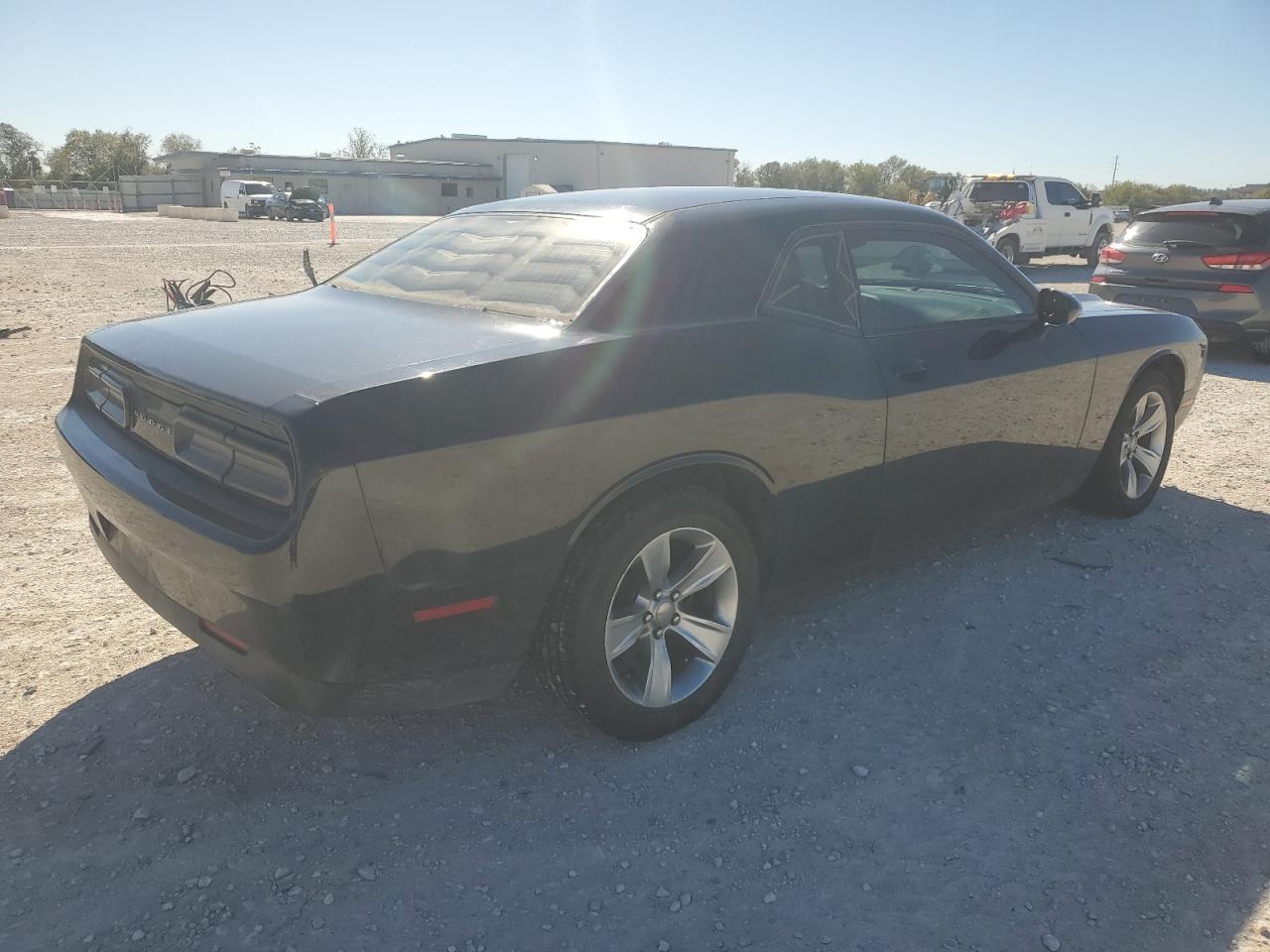 2016 Dodge Challenger - Image 3