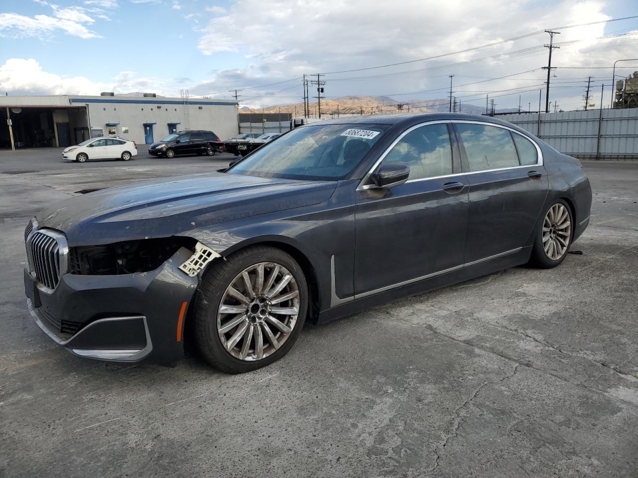 2022 Bmw 740 I продається в Sun Valley, CA - Vandalism