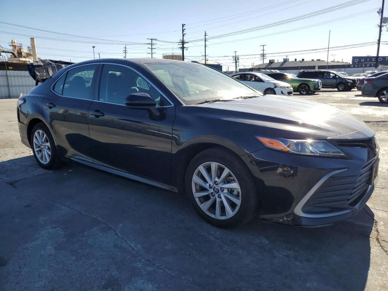 2021 Toyota Camry - Image 4